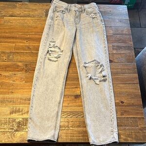 American Eagle Distressed Gray Women Jeans